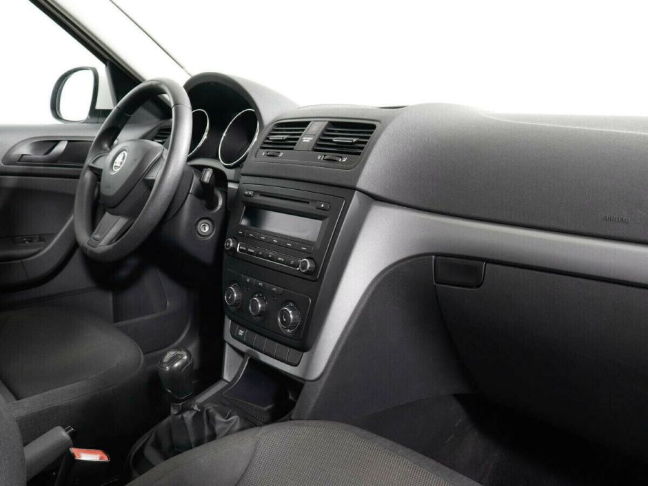 Skoda Yeti, 1.6 л, МТ, 2015 фото 1