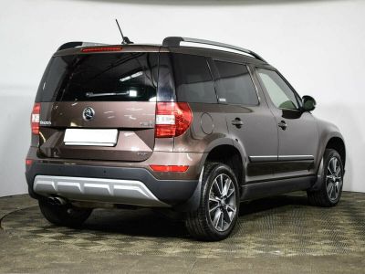 Skoda Yeti, 1.8 л, РКПП, 2017 фото 4