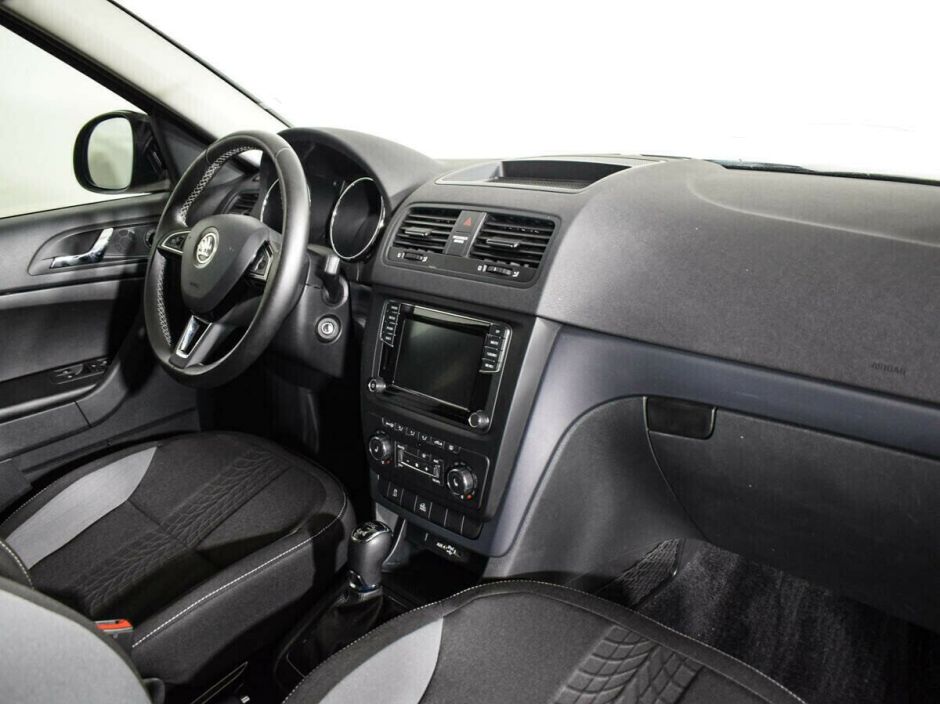 Skoda Yeti, 1.8 л, Робот, 2017 фото 2
