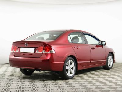 Honda Civic, 1.8 л, АКПП, 2008 фото 6