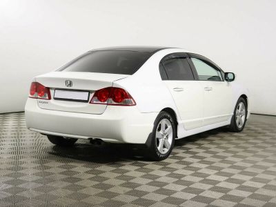 Honda Civic, 1.8 л, АКПП, 2008 фото 6