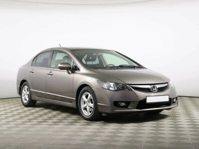 Honda Civic, 1.3 л, CVT, 2009 фото 4