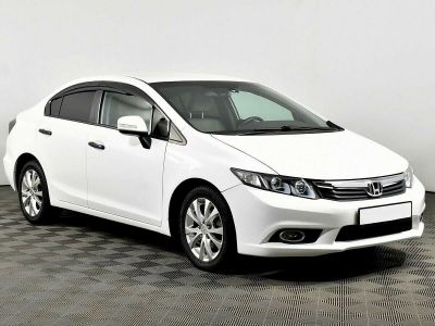 Honda Civic, 1.8 л, МКПП, 2012 фото 4