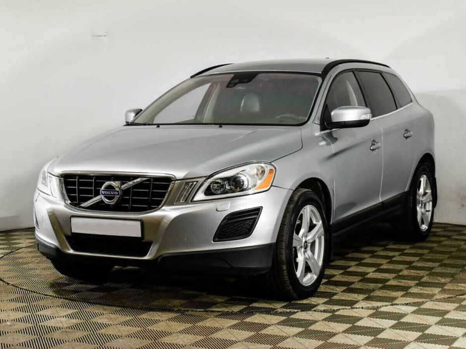 Volvo XC60, 2.4 л, АТ, 2012 фото 3