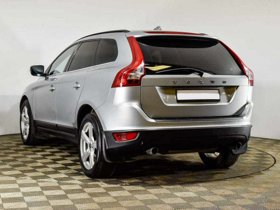 Volvo XC60, 2.4 л, АТ, 2012 фото 6