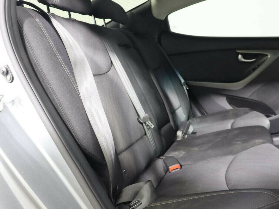 Hyundai Elantra, 1.6 л, АТ, 2015 фото 8