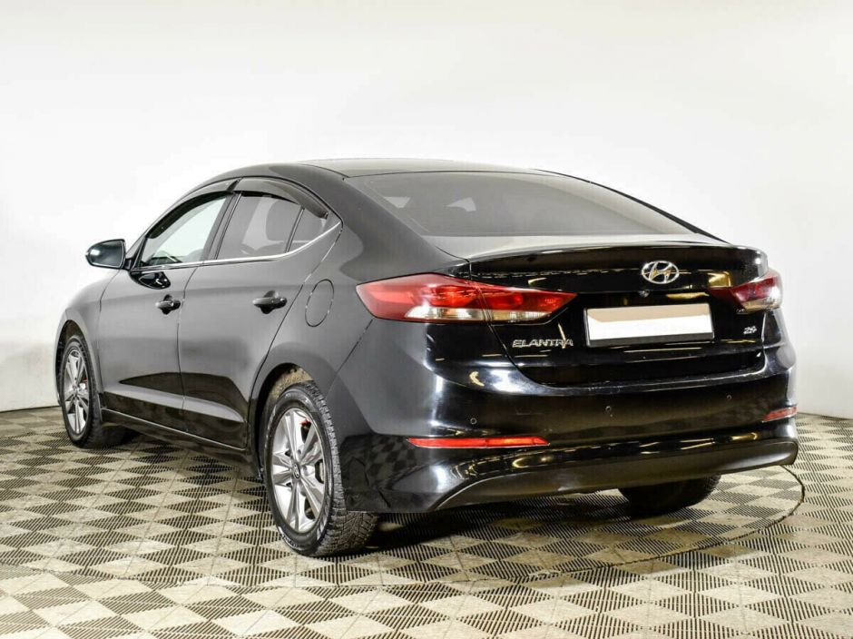 Hyundai Elantra, 2.0 л, АТ, 2017 фото 5