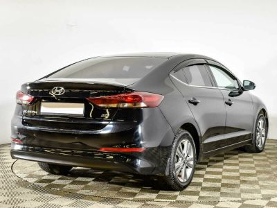 Hyundai Elantra, 2.0 л, АКПП, 2017 фото 6