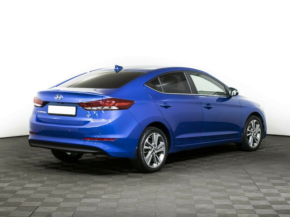 Hyundai Elantra, 2.0 л, АТ, 2017 фото 5