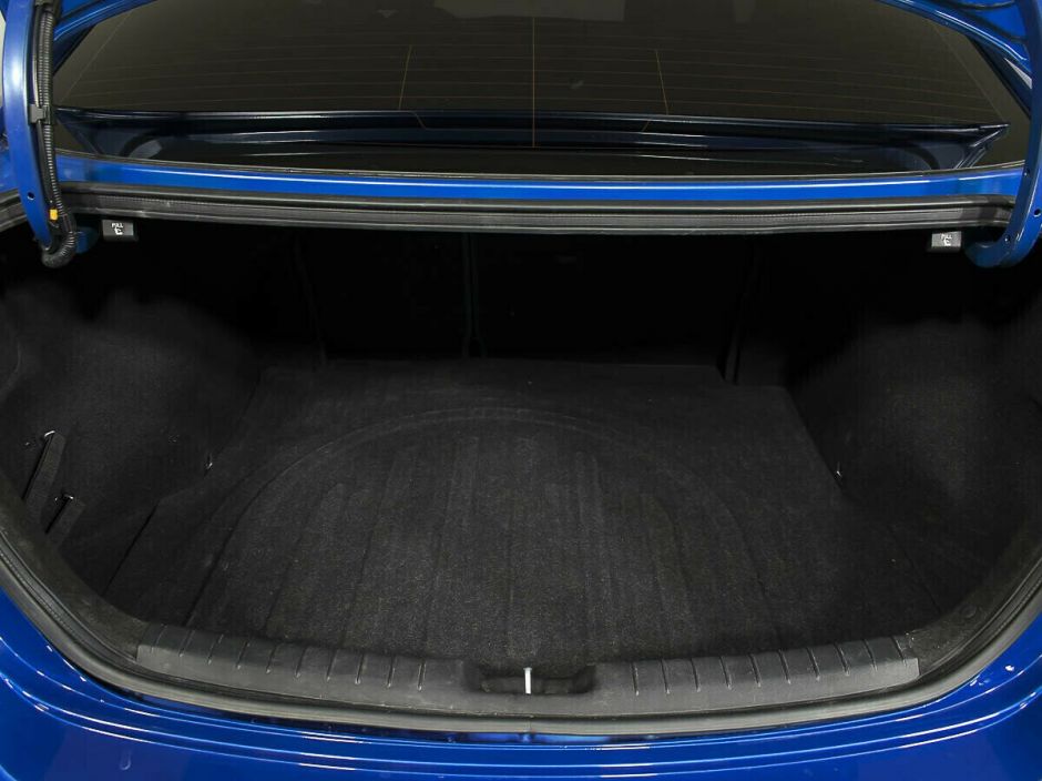 Hyundai Elantra, 2.0 л, АТ, 2017 фото 1