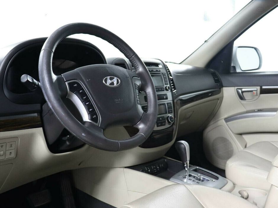 Hyundai Santa Fe, 2.4 л, АТ, 2010 фото 2