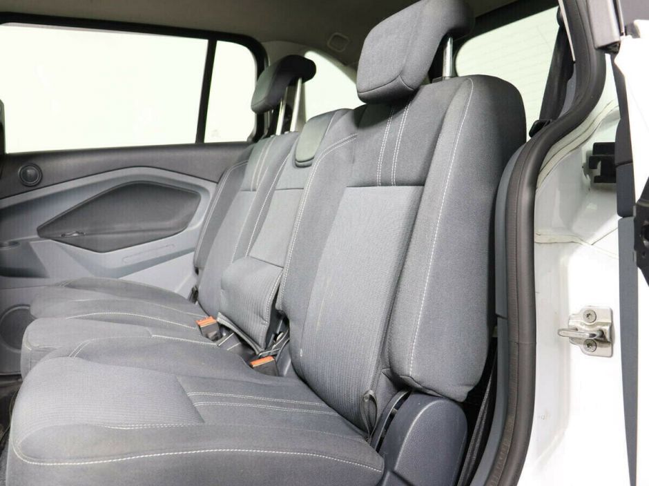 Ford C-MAX, 1.6 л, МТ, 2013 фото 2