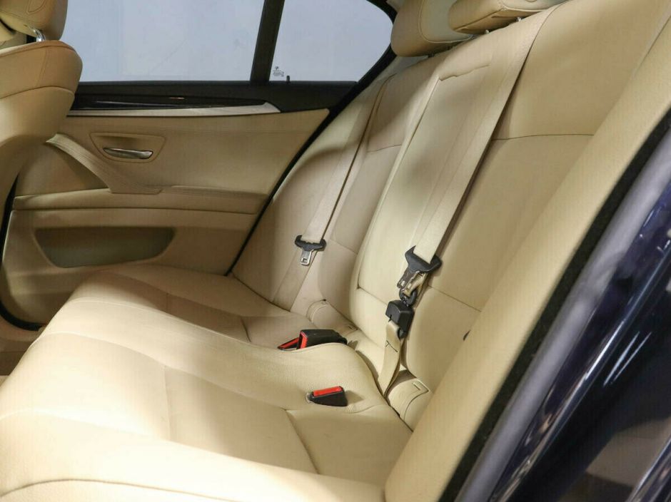 BMW 5 серии, 3.0 л, АТ, 2013 фото 8