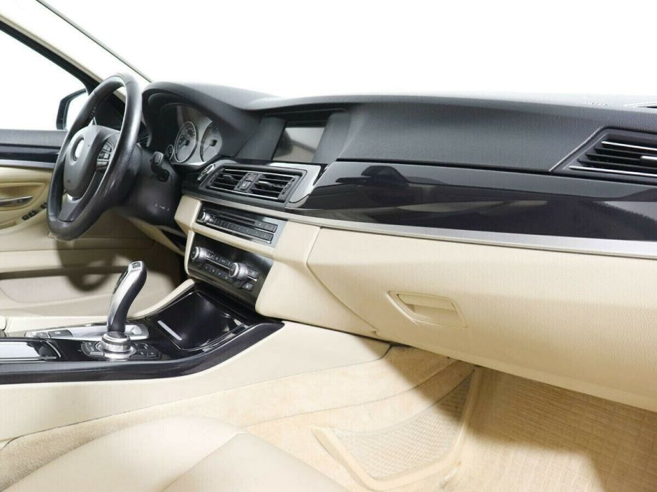 BMW 5 серии, 3.0 л, АТ, 2013 фото 2