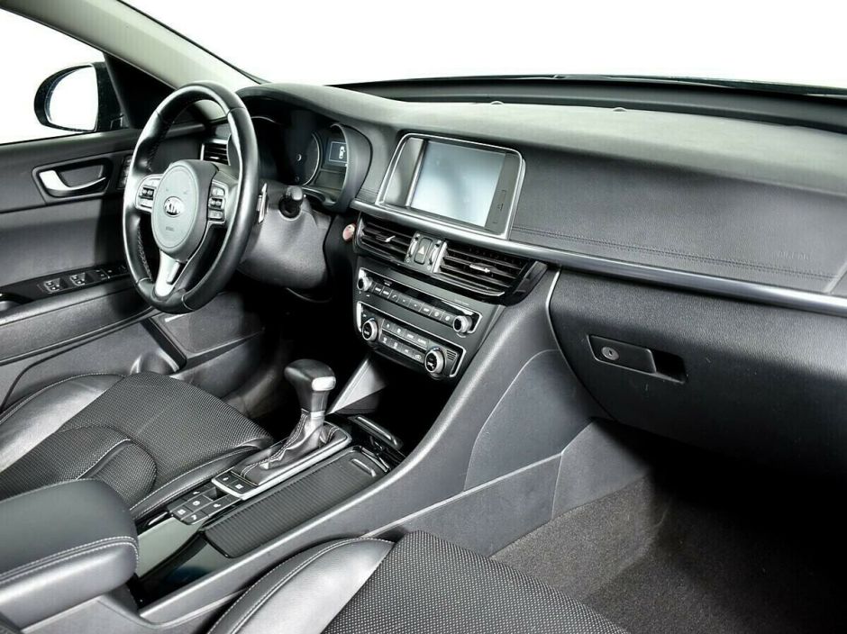 Kia Optima, 2.4 л, АТ, 2017 фото 2