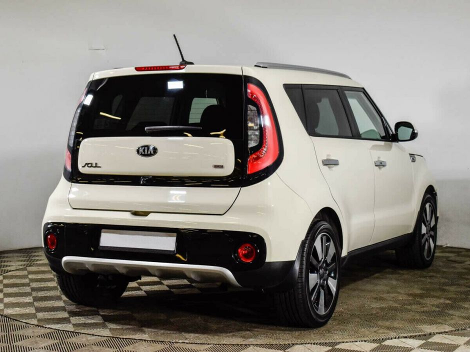 Kia Soul, 1.6 л, АТ, 2018 фото 4