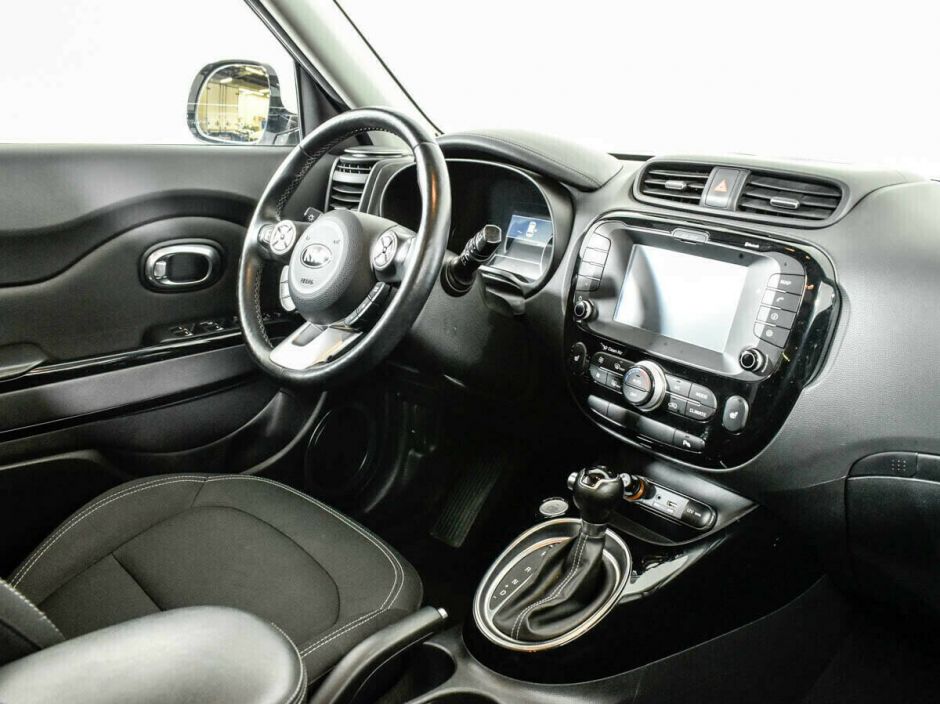 Kia Soul, 1.6 л, АТ, 2018 фото 1