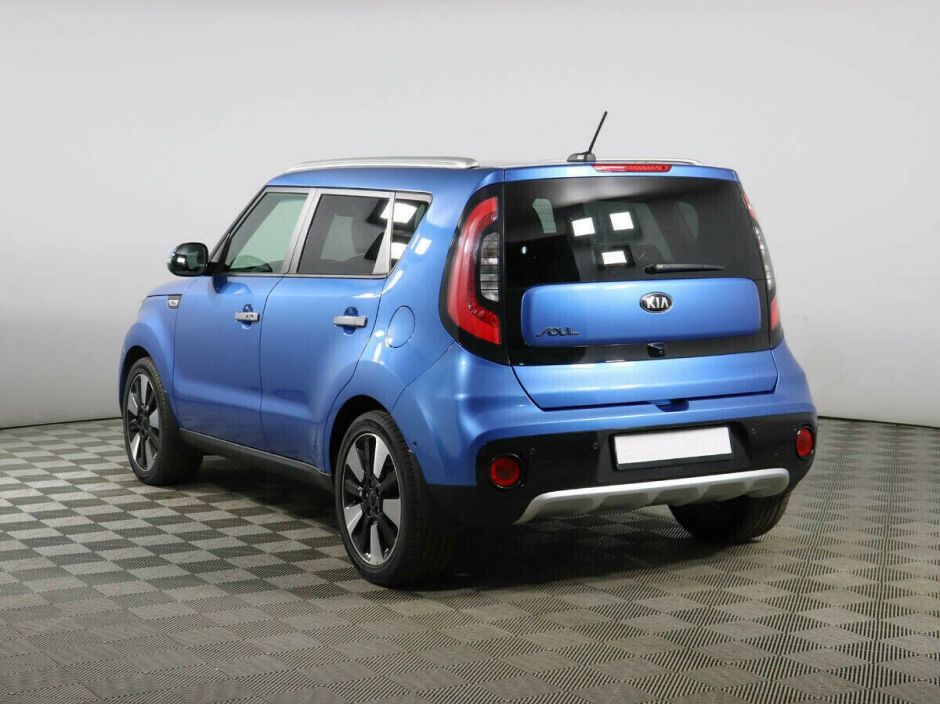 Kia Soul, 2.0 л, АТ, 2017 фото 6