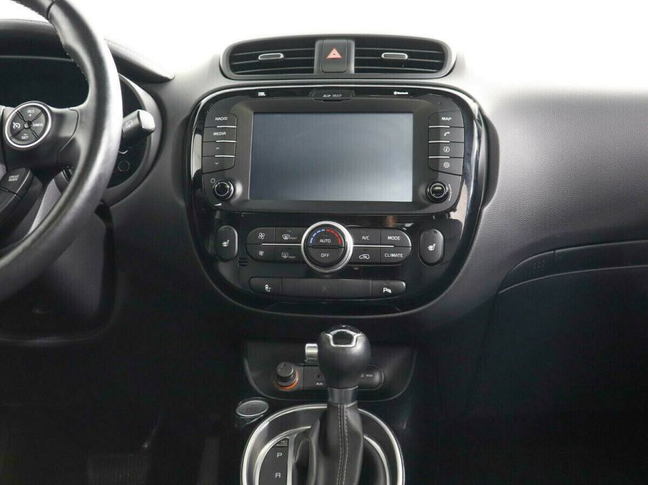 Kia Soul, 2.0 л, АТ, 2017 фото 1