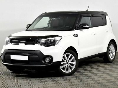 Kia Soul, 2.0 л, АКПП, 2018 фото 3