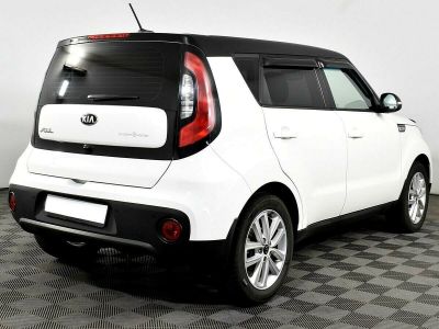 Kia Soul, 2.0 л, АКПП, 2018 фото 4