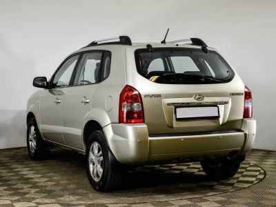 Hyundai Tucson, 2.0 л, МКПП, 2006 фото 5