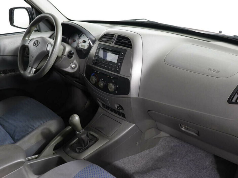 Chery Tiggo (T11), 2.4 л, МТ, 2010 фото 1