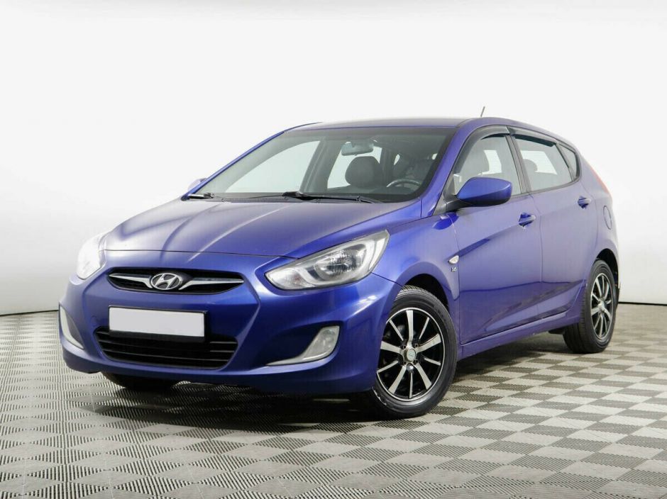 Hyundai Solaris, 1.6 л, АТ, 2012 фото 3