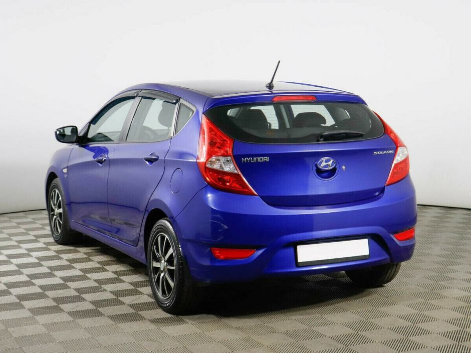 Hyundai Solaris, 1.6 л, АТ, 2012 фото 5