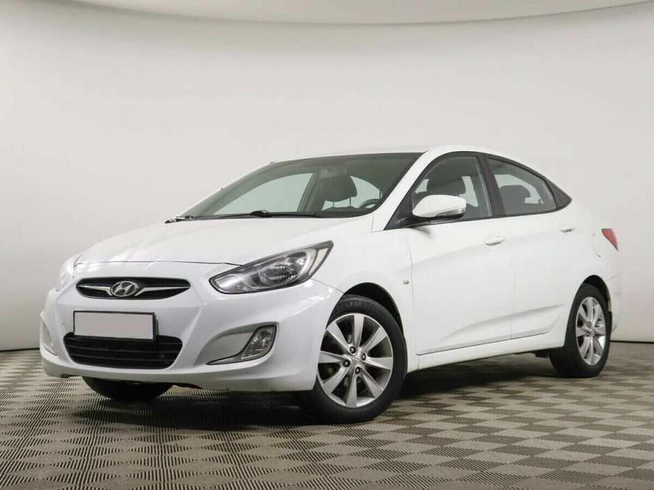 Hyundai Solaris, 1.6 л, АТ, 2013 фото 3