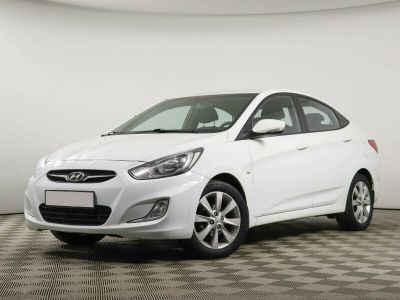 Hyundai Solaris, 1.6 л, АКПП, 2013 фото 3