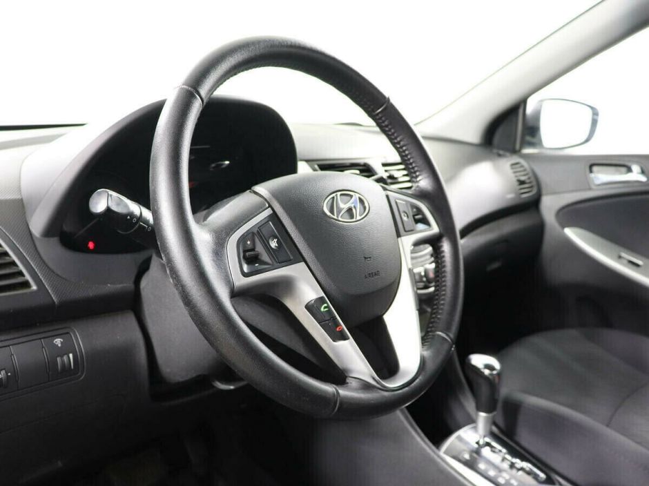 Hyundai Solaris, 1.6 л, АТ, 2013 фото 7