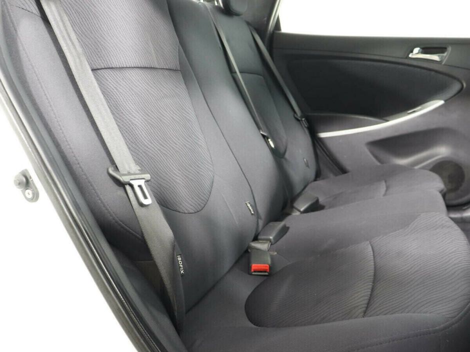 Hyundai Solaris, 1.6 л, АТ, 2013 фото 1