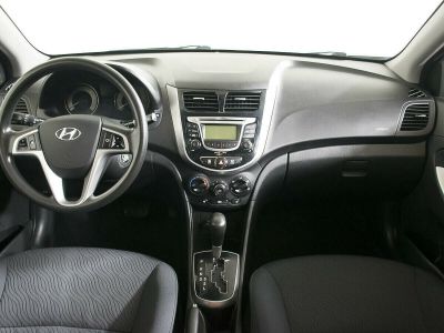 Hyundai Solaris, 1.6 л, АКПП, 2013 фото 10