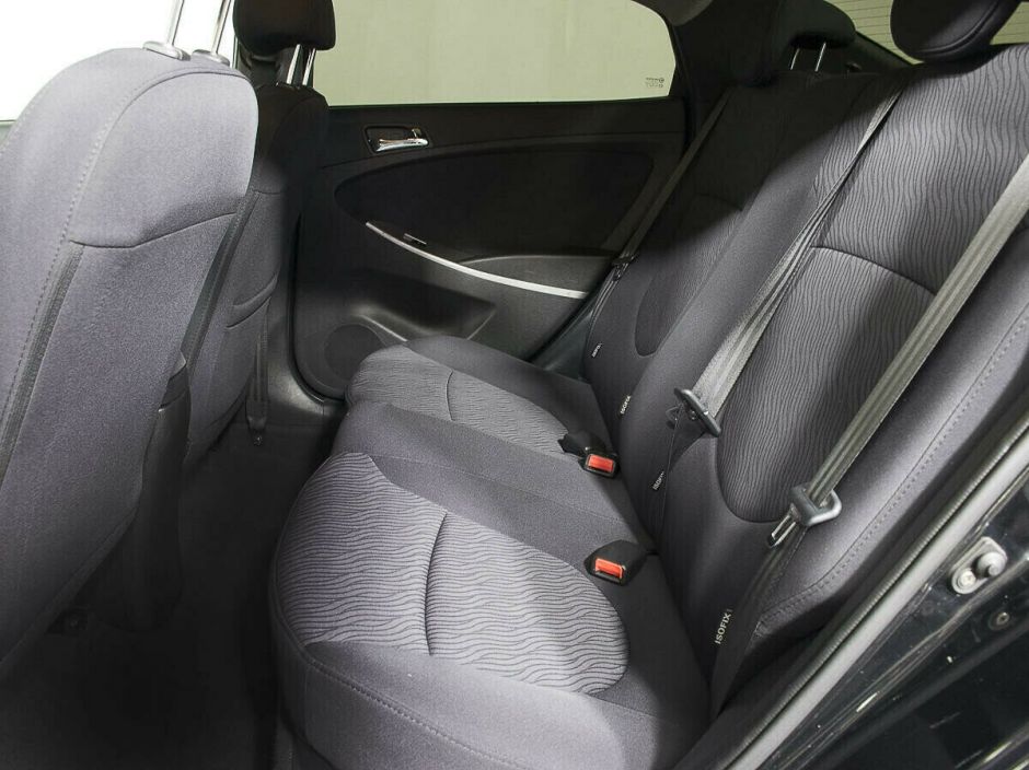 Hyundai Solaris, 1.6 л, АТ, 2013 фото 1