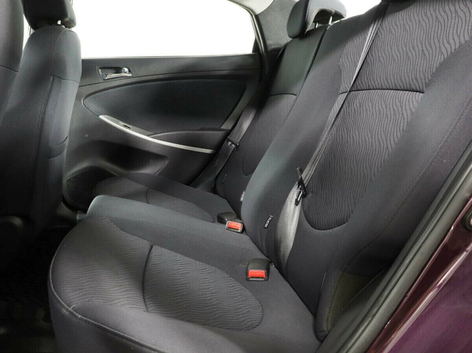 Hyundai Solaris, 1.6 л, МТ, 2013 фото 1