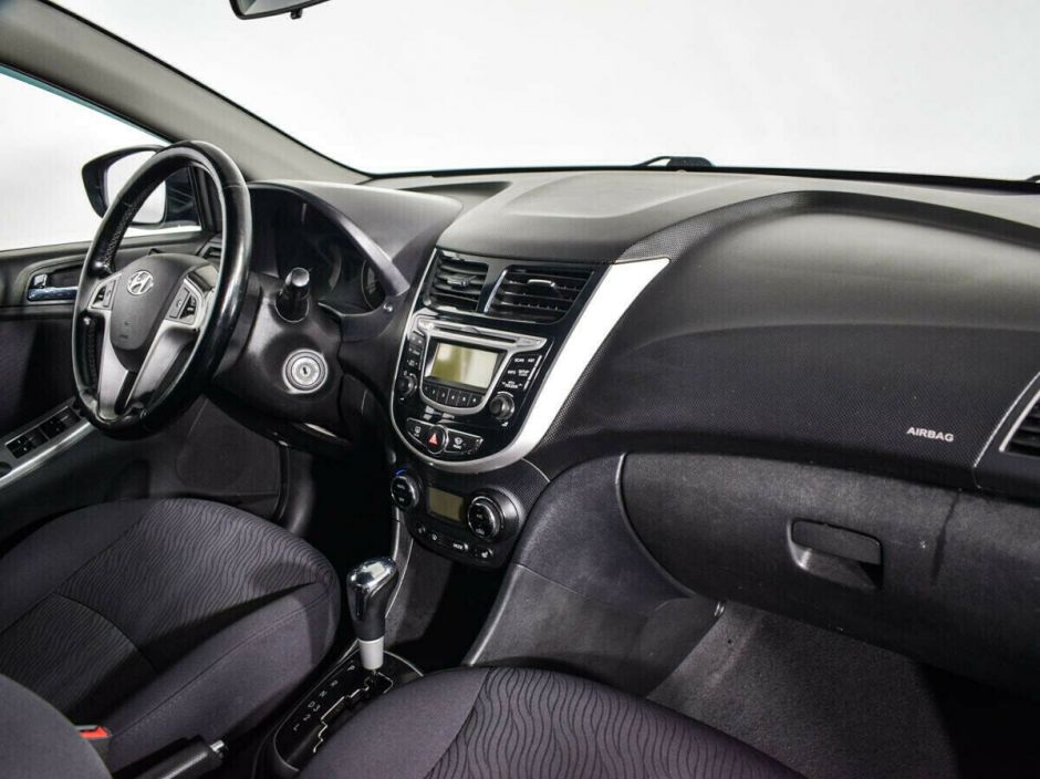 Hyundai Solaris, 1.6 л, АТ, 2015 фото 7