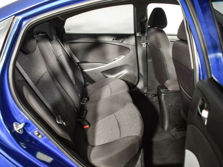 Hyundai Solaris, 1.6 л, АТ, 2015 фото 2