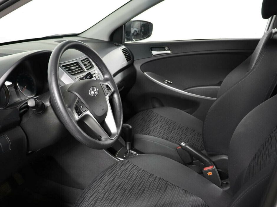 Hyundai Solaris, 1.4 л, АТ, 2015 фото 8