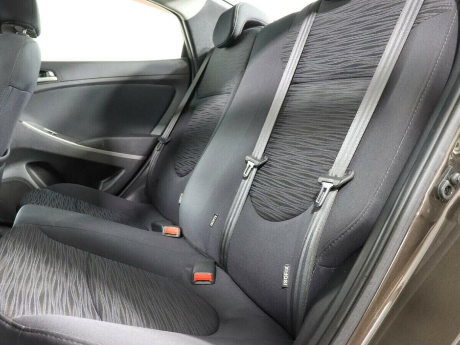 Hyundai Solaris, 1.6 л, МТ, 2016 фото 1