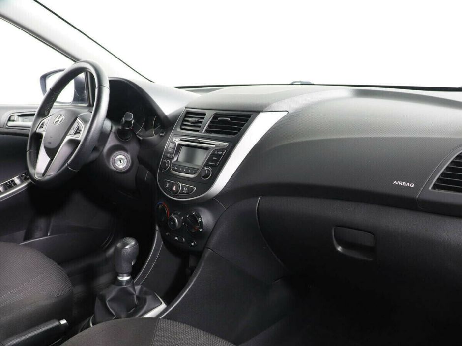 Hyundai Solaris, 1.6 л, МТ, 2017 фото 7