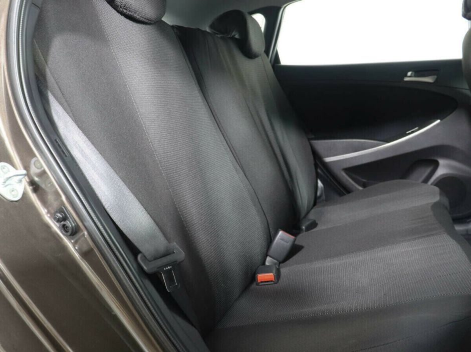 Hyundai Solaris, 1.6 л, МТ, 2017 фото 1