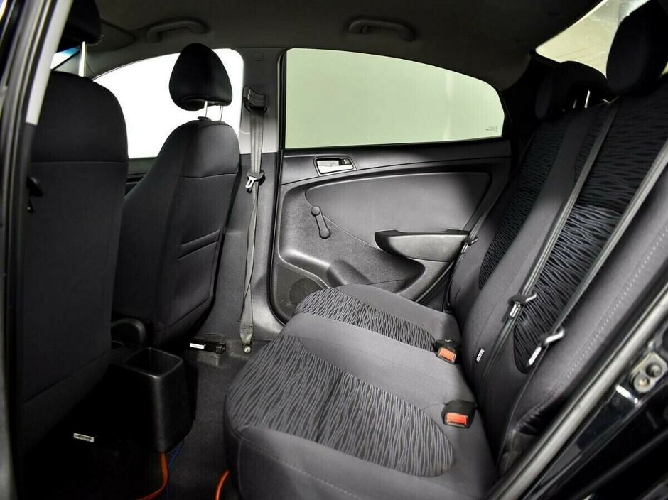 Hyundai Solaris, 1.6 л, МТ, 2016 фото 1