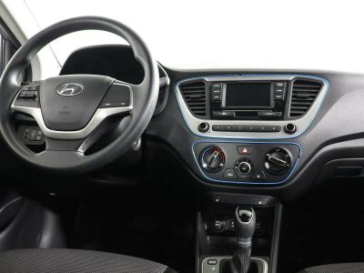 Hyundai Solaris, 1.6 л, АКПП, 2019 фото 7