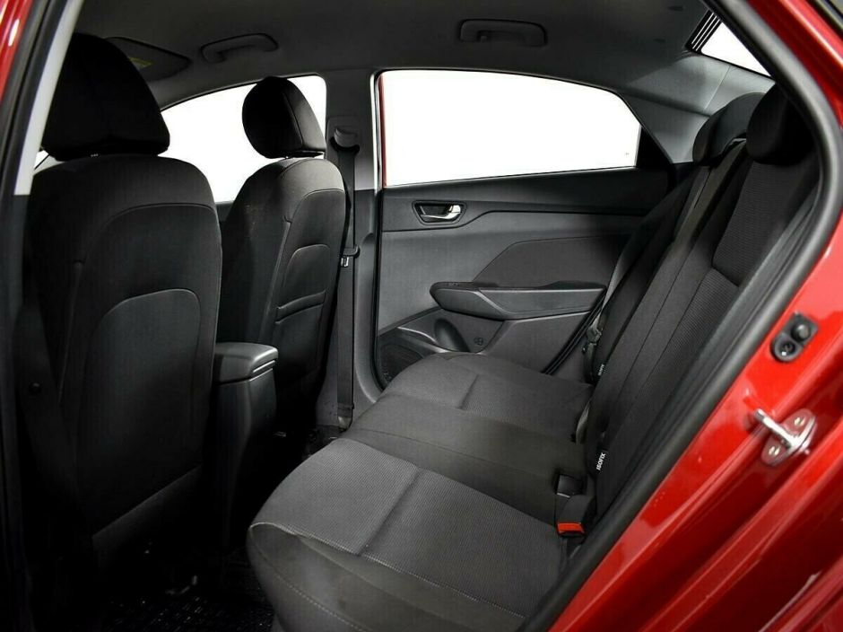 Hyundai Solaris, 1.6 л, АТ, 2019 фото 1