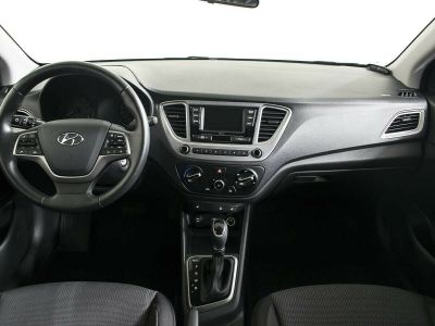 Hyundai Solaris, 1.6 л, АКПП, 2020 фото 9