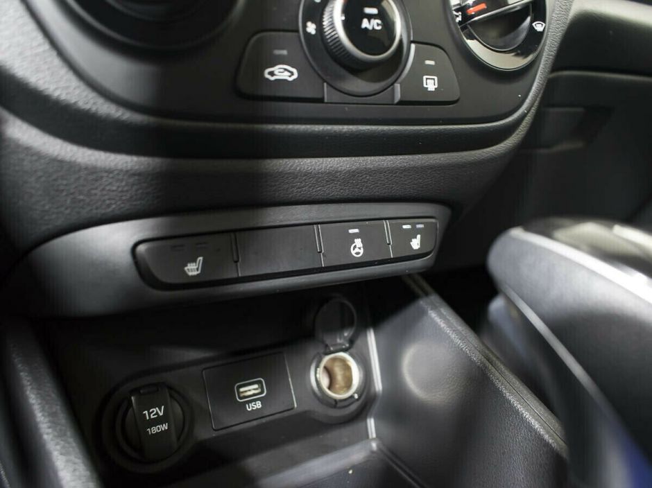 Hyundai Solaris, 1.6 л, АТ, 2020 фото 1