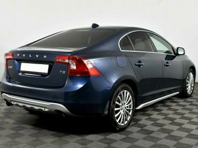 Volvo S60, 1.6 л, РКПП, 2010 фото 5