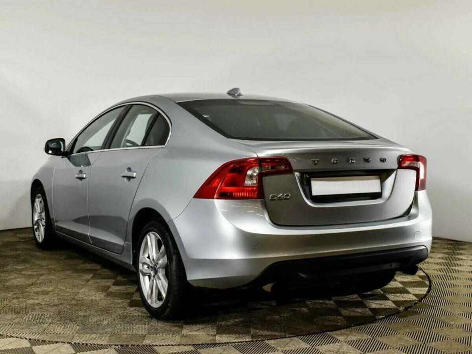 Volvo S60, 1.6 л, Робот, 2013 фото 6