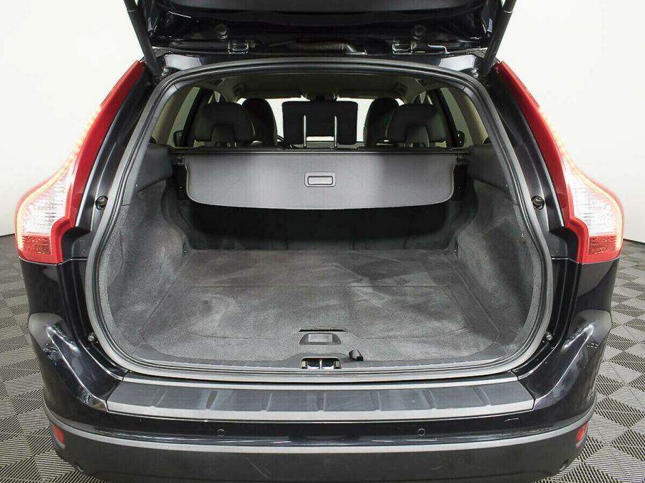 Volvo XC60, 2.4 л, АТ, 2012 фото 1